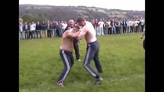 Bare knuckle  Boxer VS Kickboxer  Copyright Footage  Mad Frankie Fraser pick [upl. by Groark]