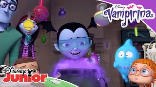 A Spooky Christmas🎄  Vampirina  Disney Junior [upl. by Fadiman721]