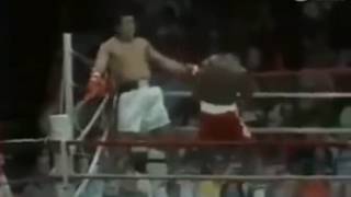 SPEED  Muhammad Ali dodges Michael Dokes punches in 1977 exhibition [upl. by Auberta356]