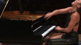 Yuja Wang  Carmen Variations Bizet Horowitz  Yuja Wang Carnegie Hall 2017 ENCORE [upl. by Ainocal]