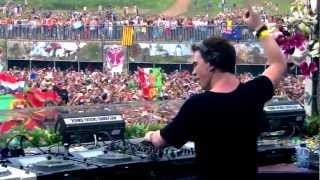 Hardwell  Spaceman vs Somebody that I used to Know Live Tomorrowland 2012 [upl. by Aharon562]