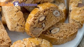 Cantucci  Ricetta in 1 minuto [upl. by Oniram]