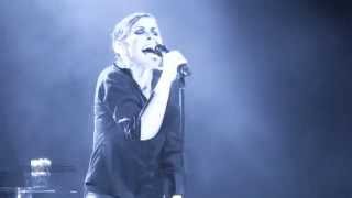 Alison Moyet Yazoo LIVE quotSituationquot Berlin Feb 18 2015 [upl. by Nelag]