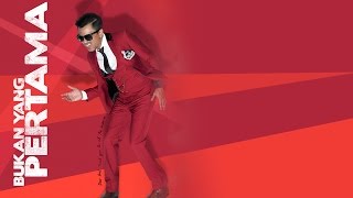 Bukan Yang Pertama Official Lyric Video  Faizal Tahir [upl. by Ricard]